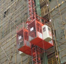 施工升降機(jī)